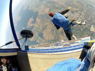 El gran salto en paracaídas PACA 